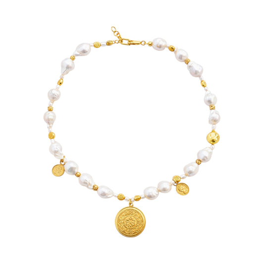 Golden Medallia Kolye